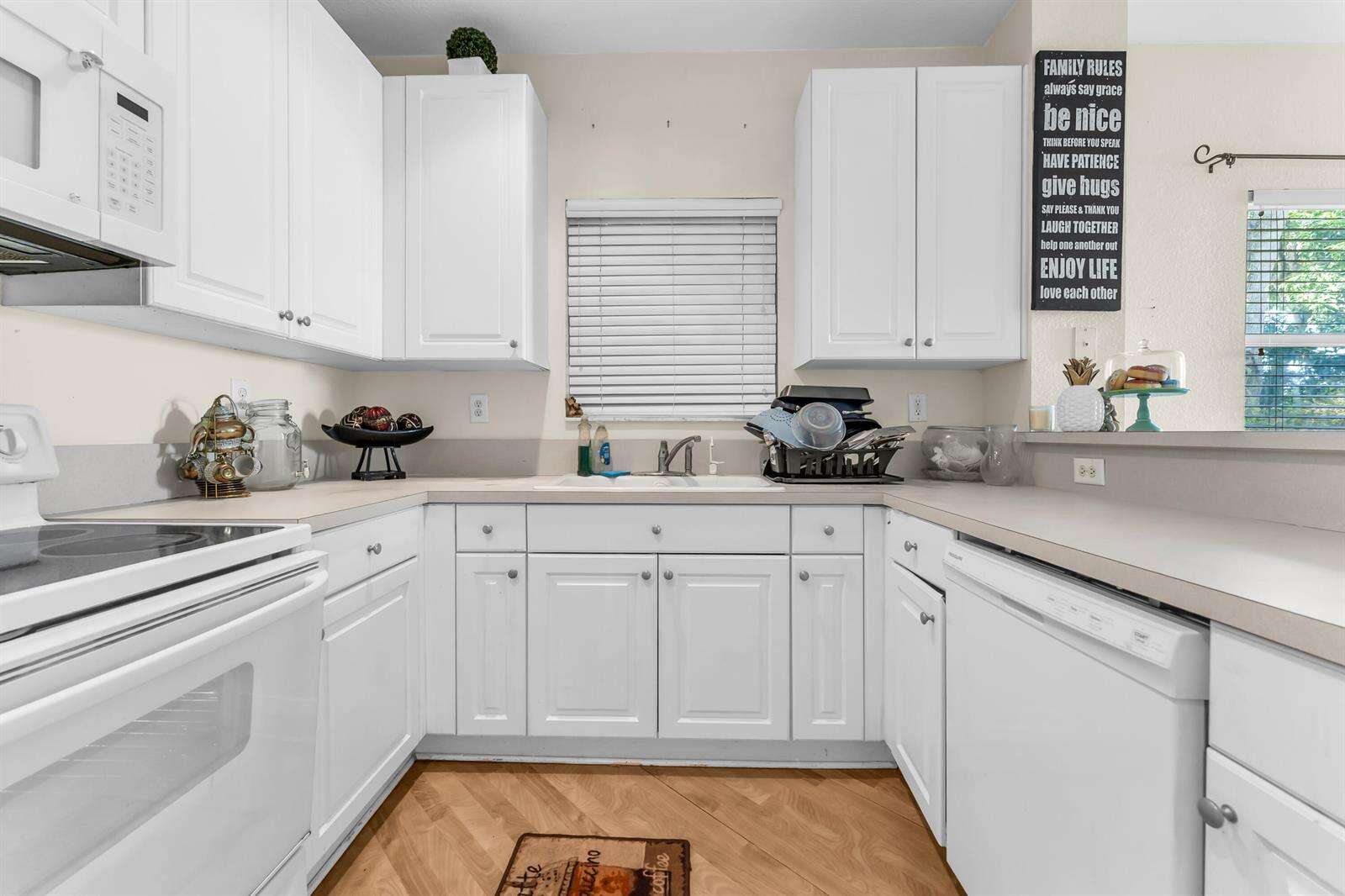 7538 17th, Pembroke Pines, FL 33024 - For Sale photo 11