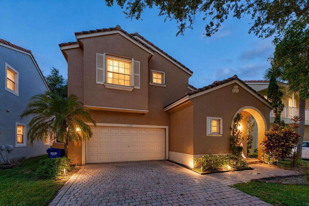 7538 17th, Pembroke Pines, FL 33024 - For Sale photo 3