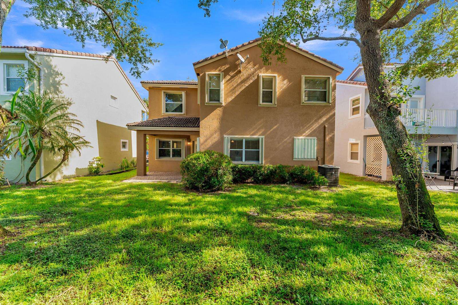 7538 17th, Pembroke Pines, FL 33024 - For Sale photo 39