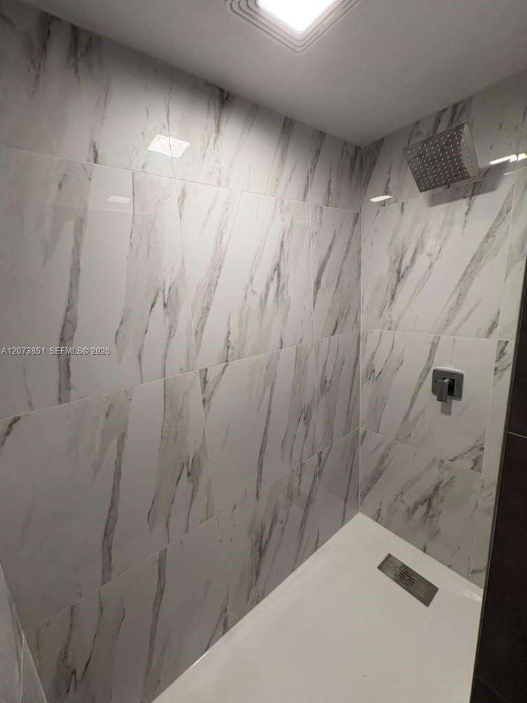 825 28th Ave, Hollywood, FL 33020 - For Sale photo 24