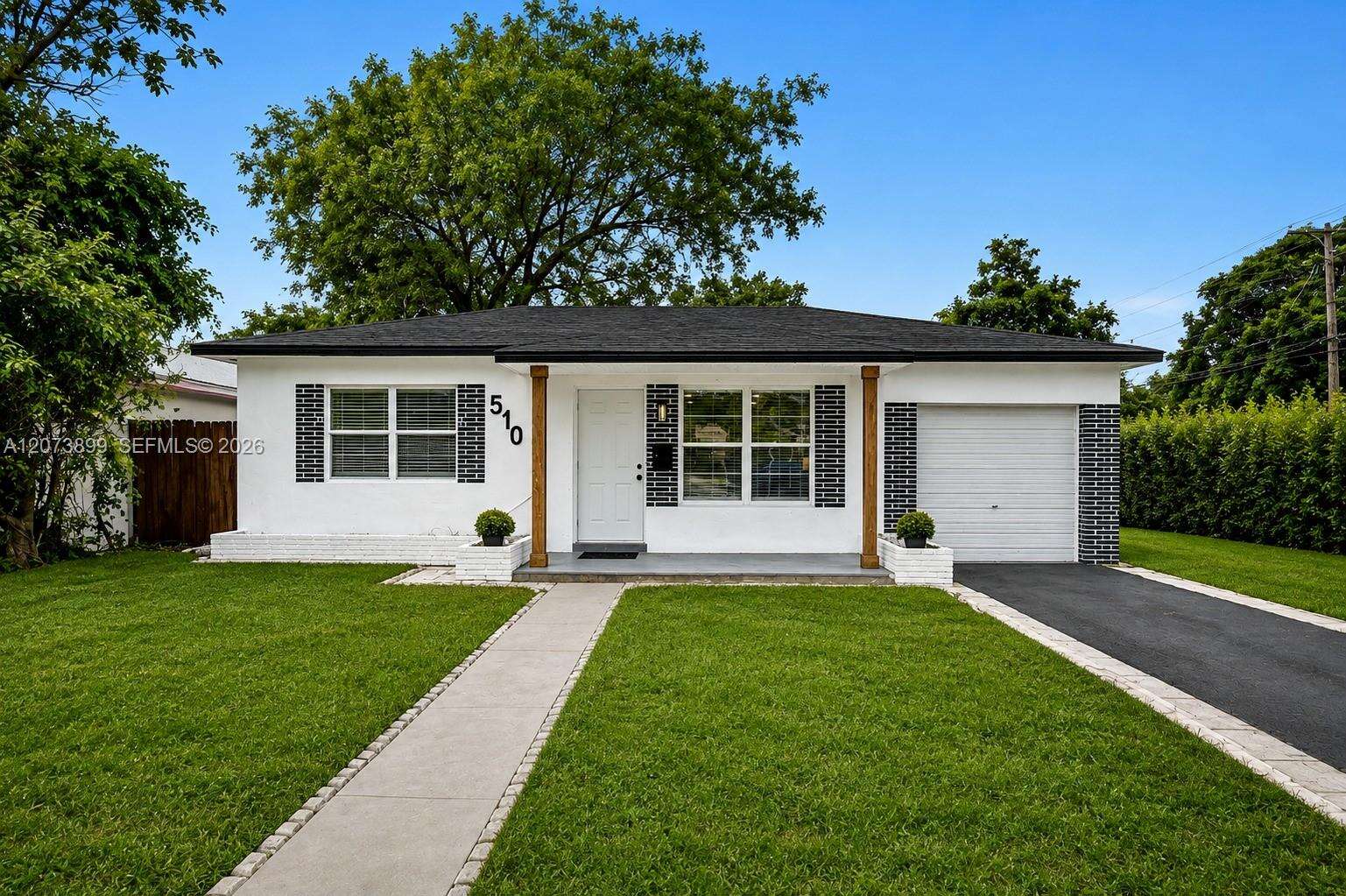 510 24th Ave, Hollywood, FL 33020 - For Sale photo 1