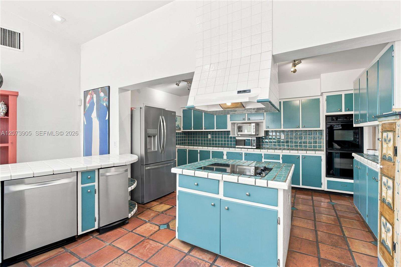 4110 Battersea Rd, Miami, FL 33133 - For Sale photo 14