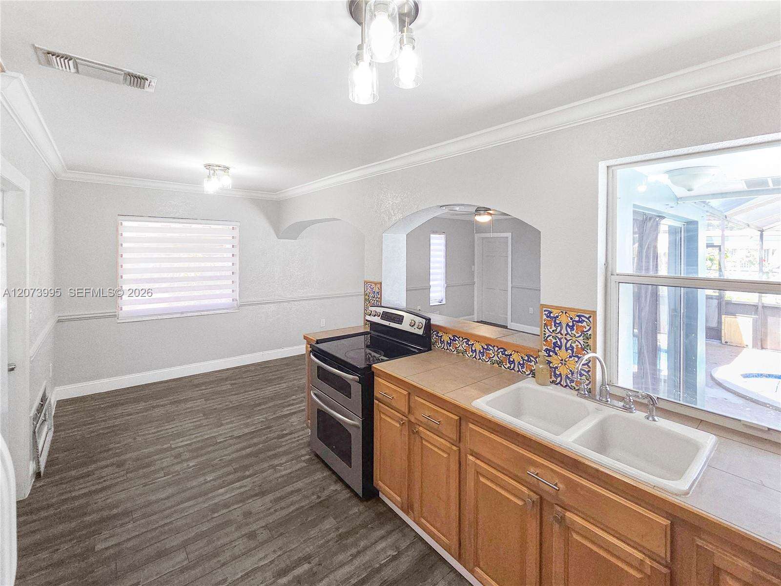 7505 Cleveland St, Hollywood, FL 33024 - For Sale photo 14