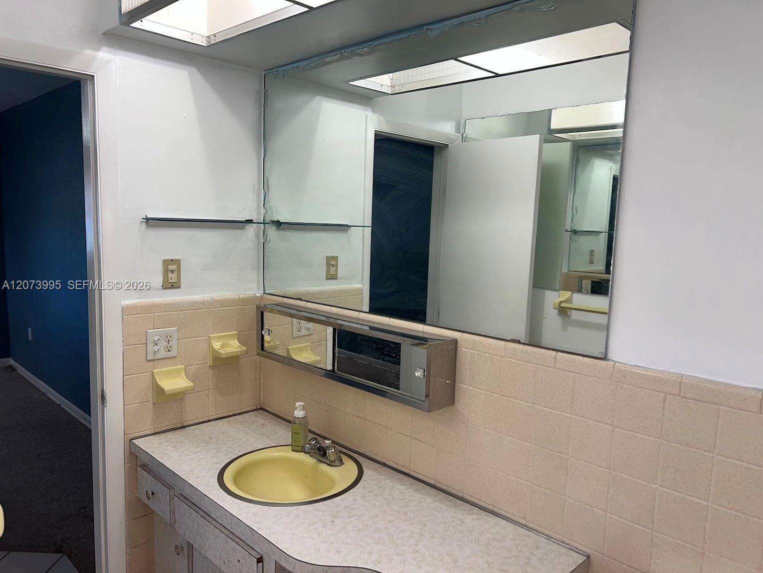 7505 Cleveland St, Hollywood, FL 33024 - For Sale photo 25