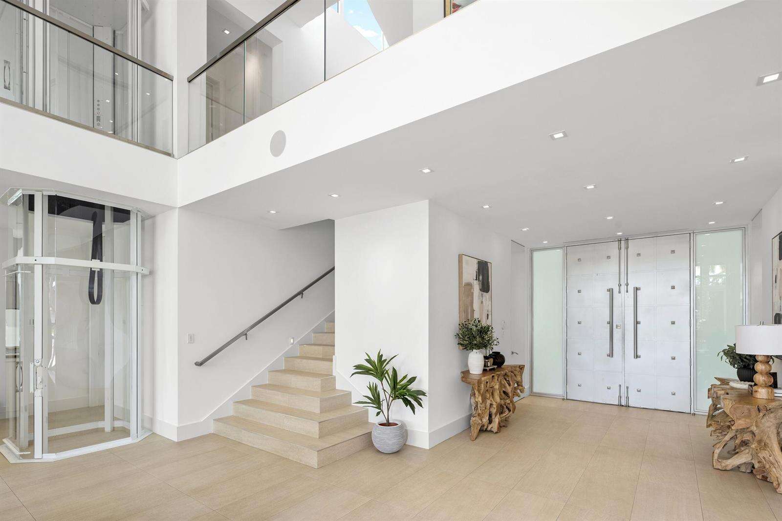 500 Isle Of Capri, Fort Lauderdale, FL 33301 - For Sale photo 6