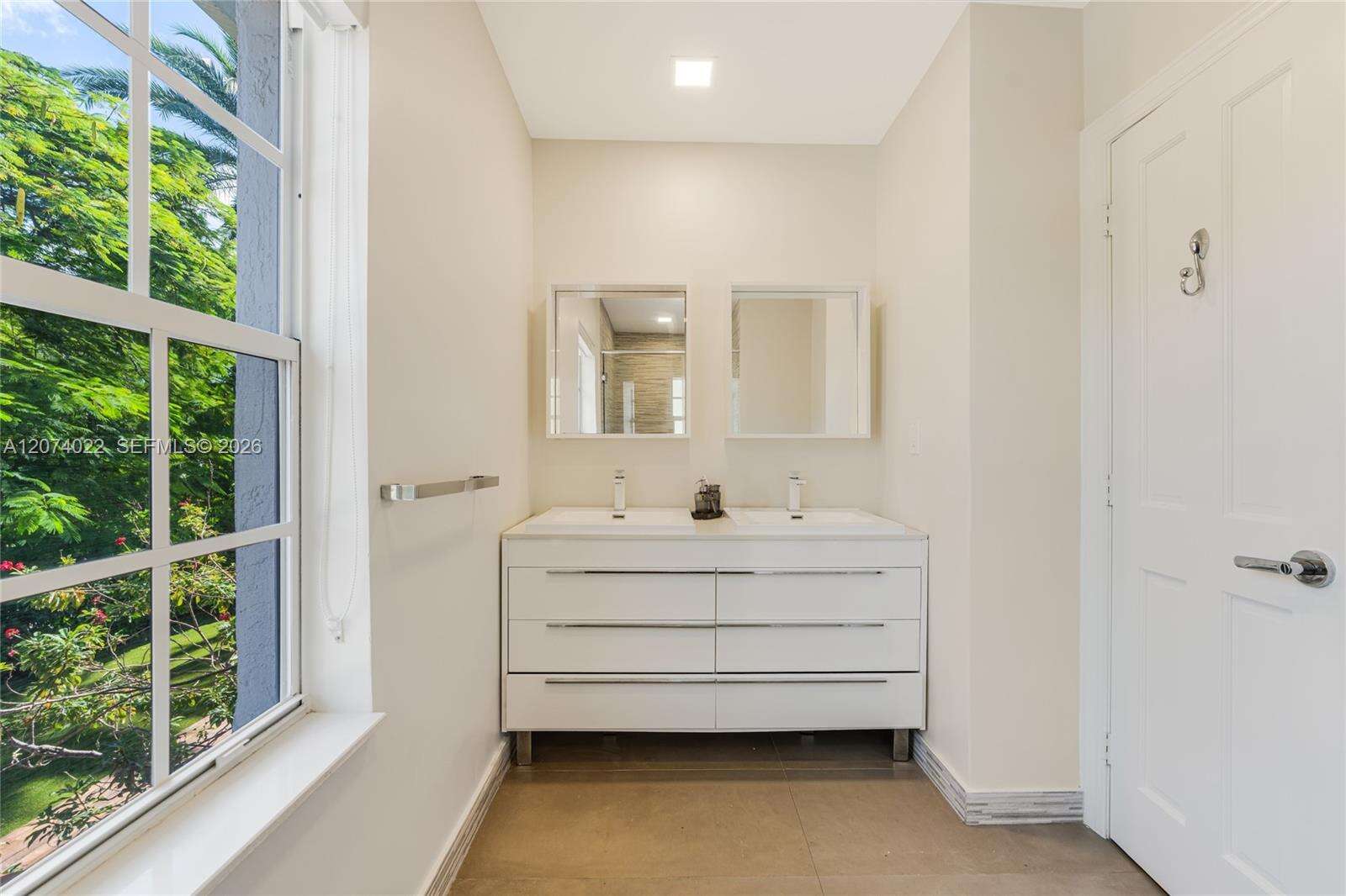 140 Hibiscus Dr, Miami Beach, FL 33139 - For Sale photo 23