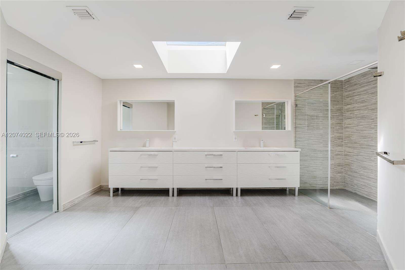 140 Hibiscus Dr, Miami Beach, FL 33139 - For Sale photo 28
