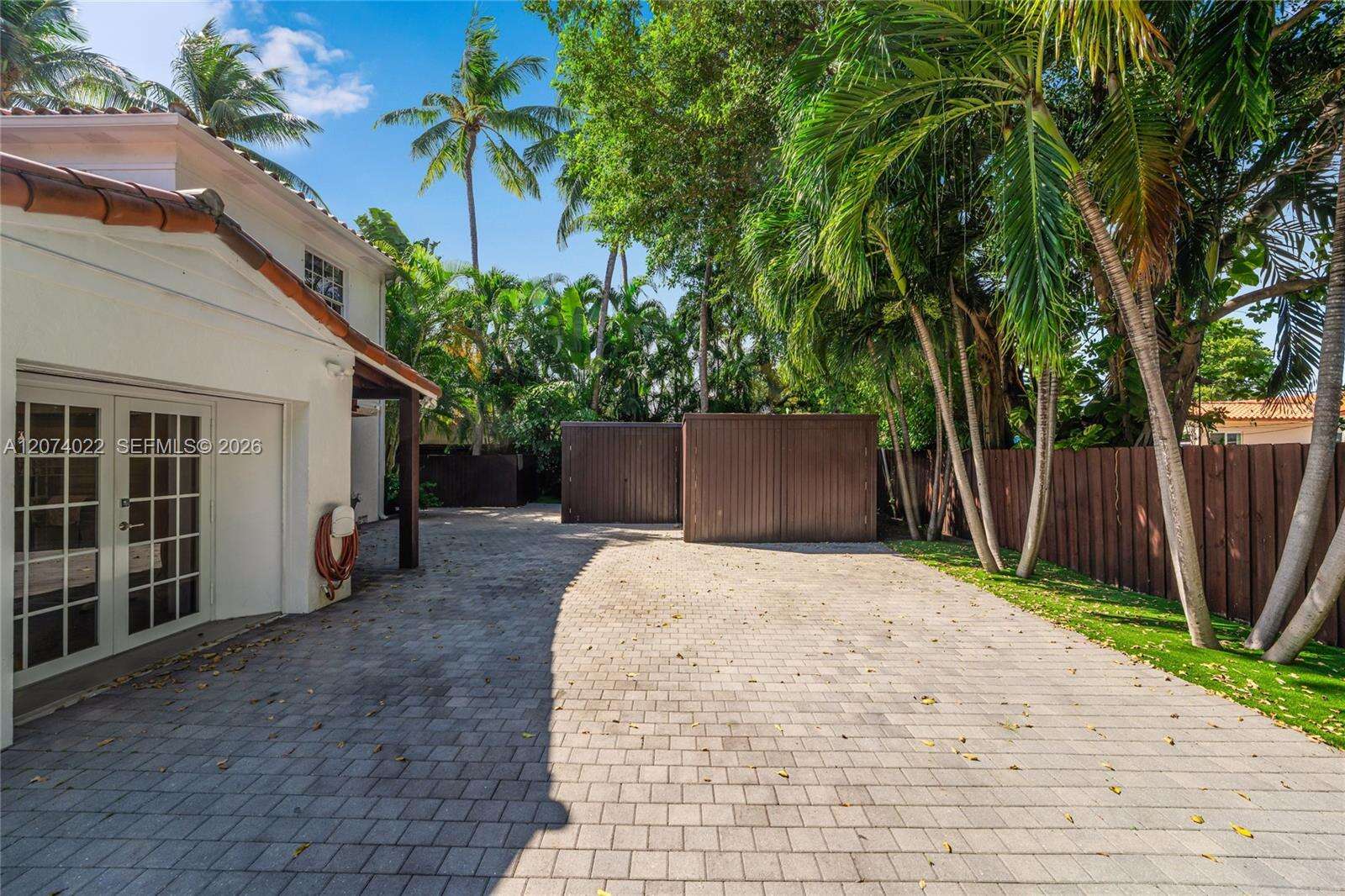 140 Hibiscus Dr, Miami Beach, FL 33139 - For Sale photo 30