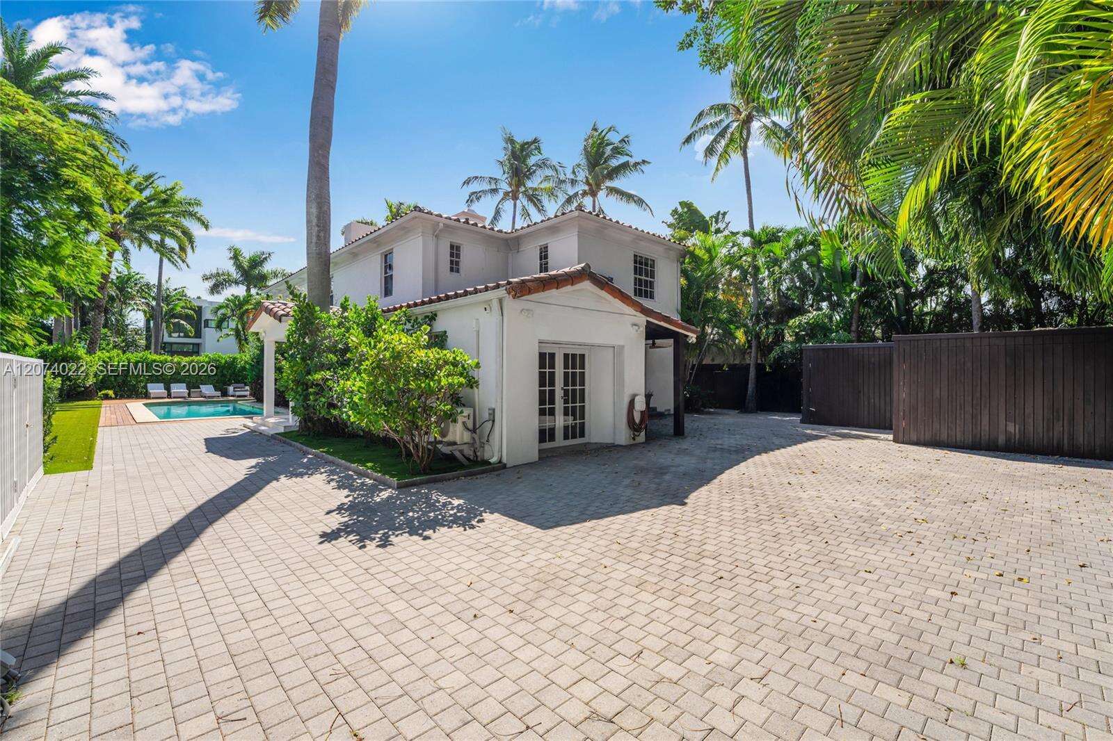 140 Hibiscus Dr, Miami Beach, FL 33139 - For Sale photo 31