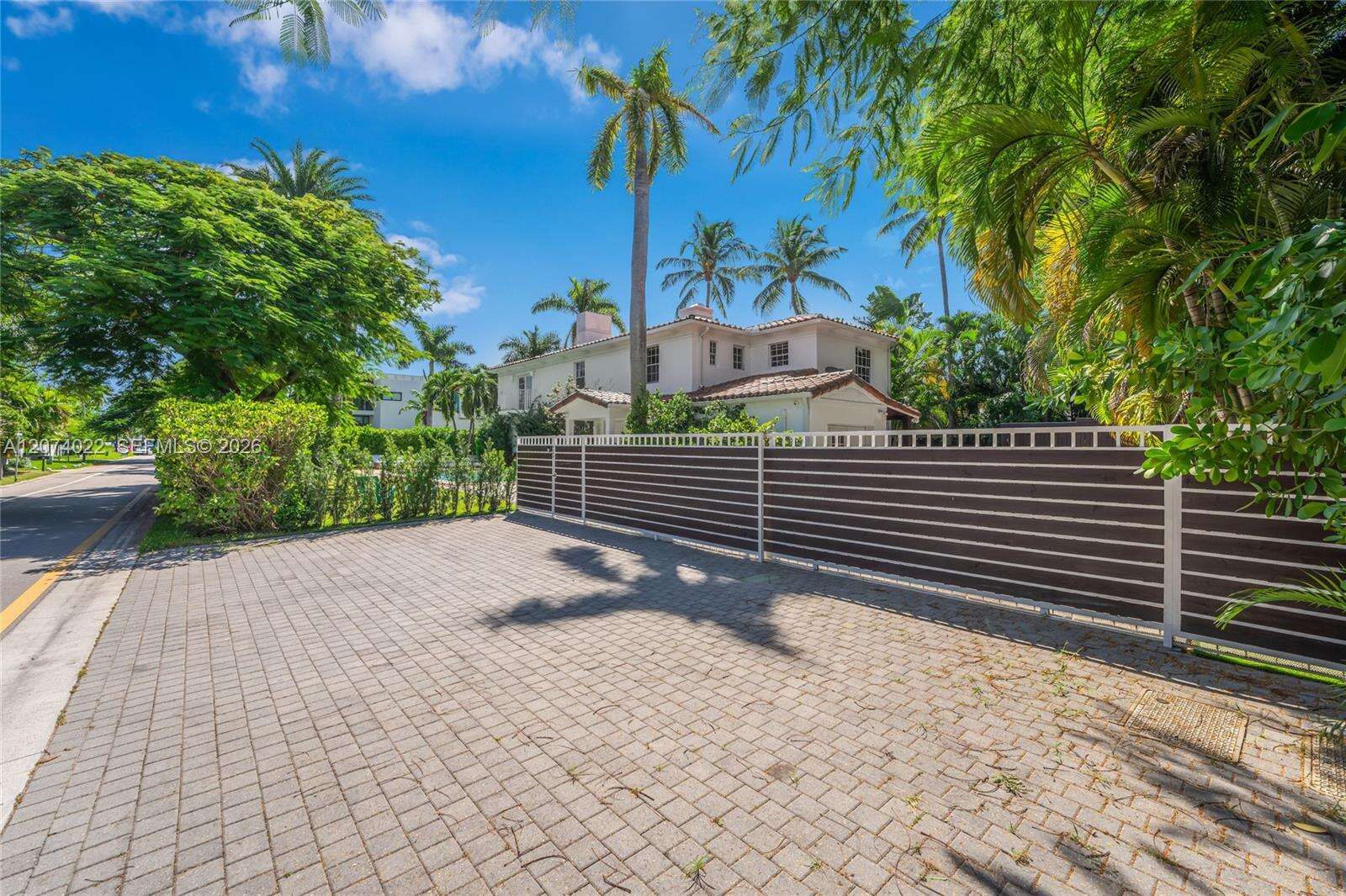 140 Hibiscus Dr, Miami Beach, FL 33139 - For Sale photo 40