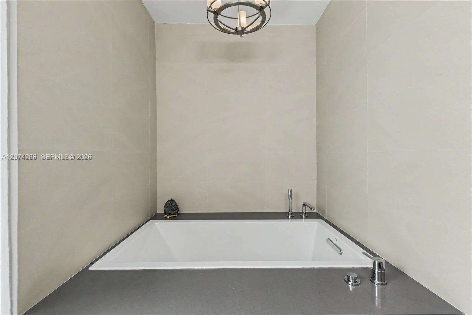13 Dogwood Rd, Hollywood, FL 33021 - For Sale photo 34