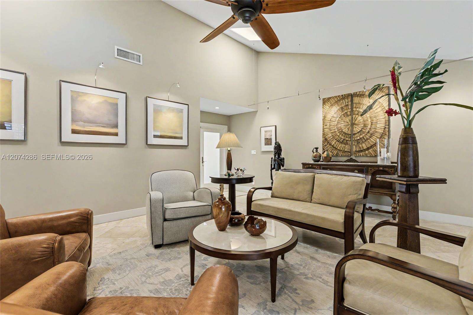 13 Dogwood Rd, Hollywood, FL 33021 - For Sale photo 8