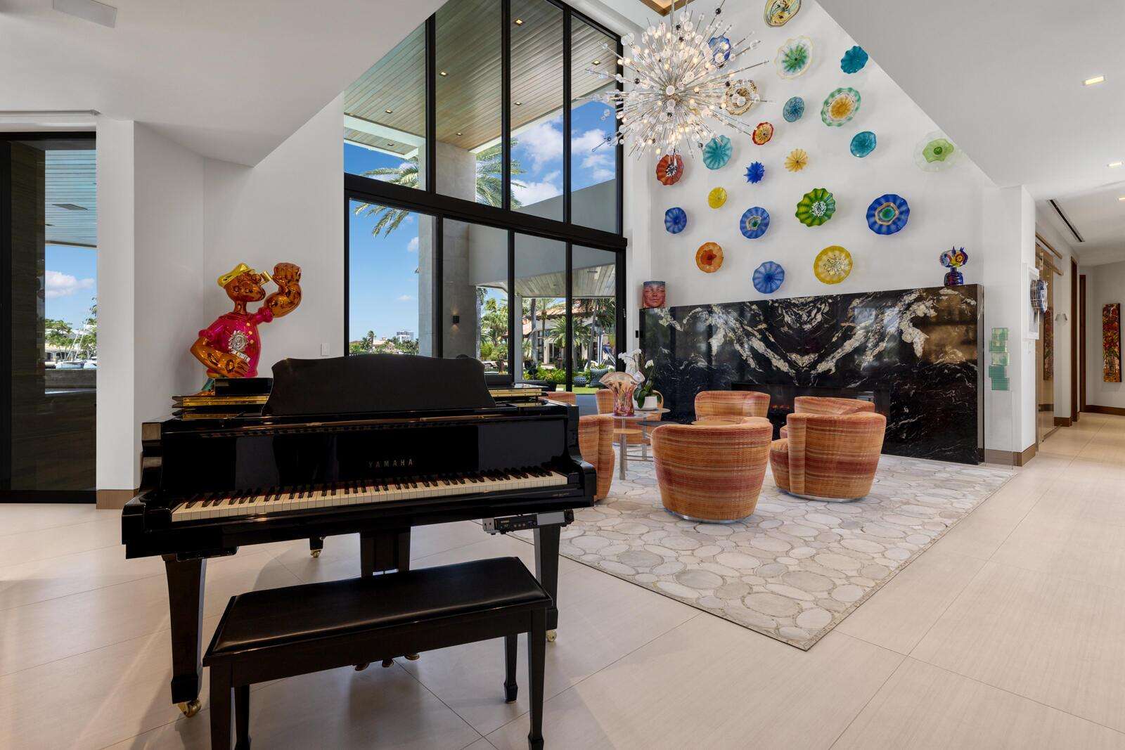200 Fiesta, Fort Lauderdale, FL 33301 - For Sale photo 12