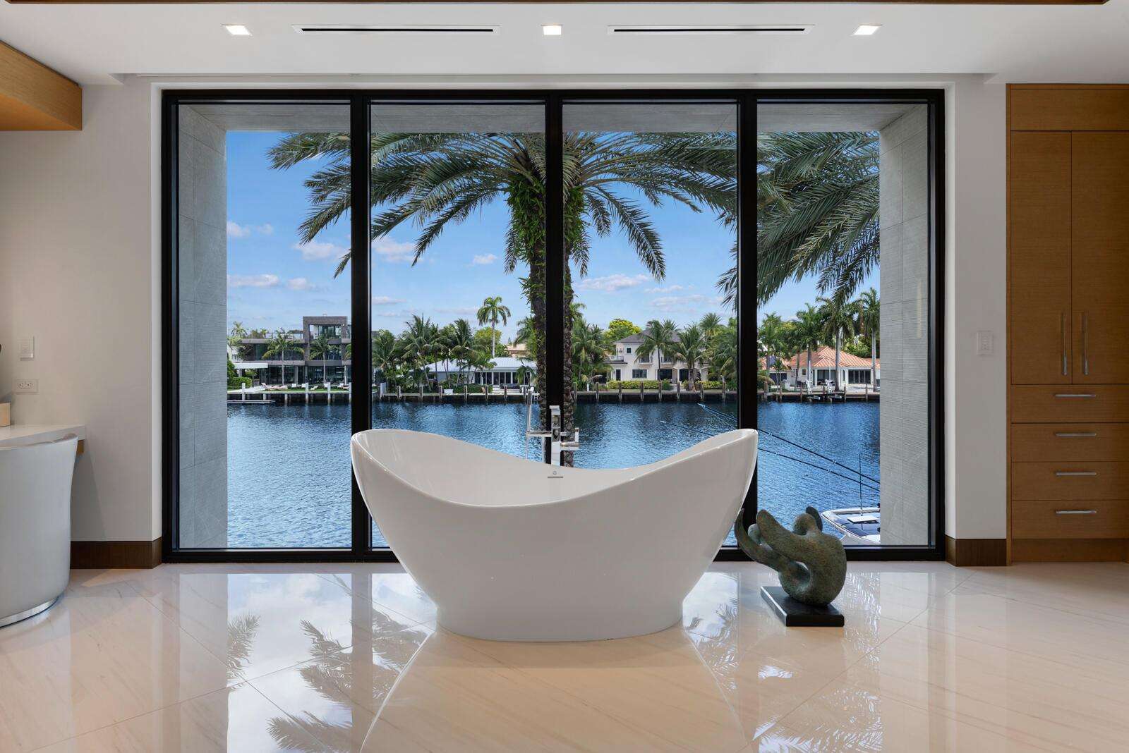 200 Fiesta, Fort Lauderdale, FL 33301 - For Sale photo 28