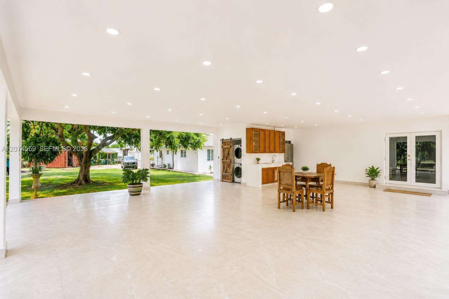 19651 168th St, Miami, FL 33187 - For Sale photo 11