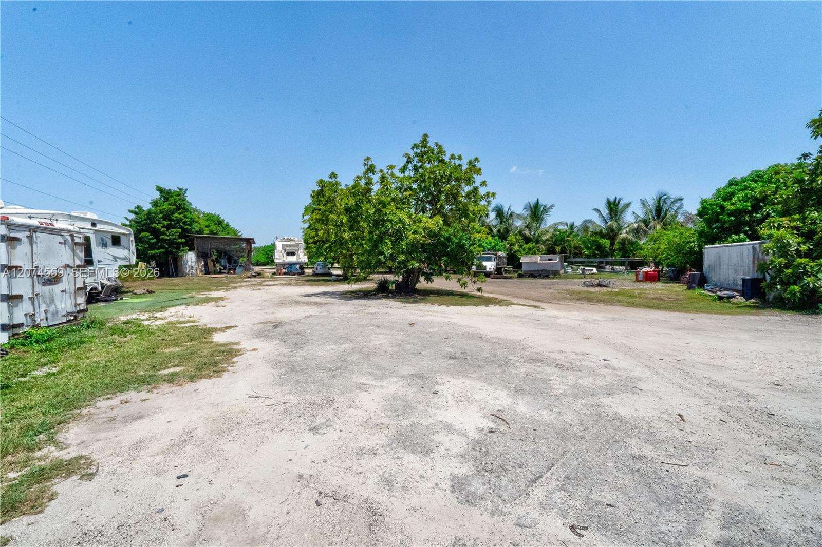 19651 168th St, Miami, FL 33187 - For Sale photo 22