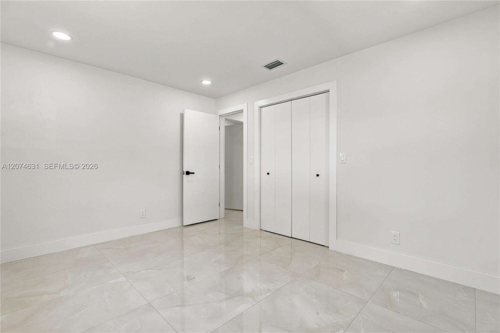 4801 Tyler St, Hollywood, FL 33021 - For Sale photo 25