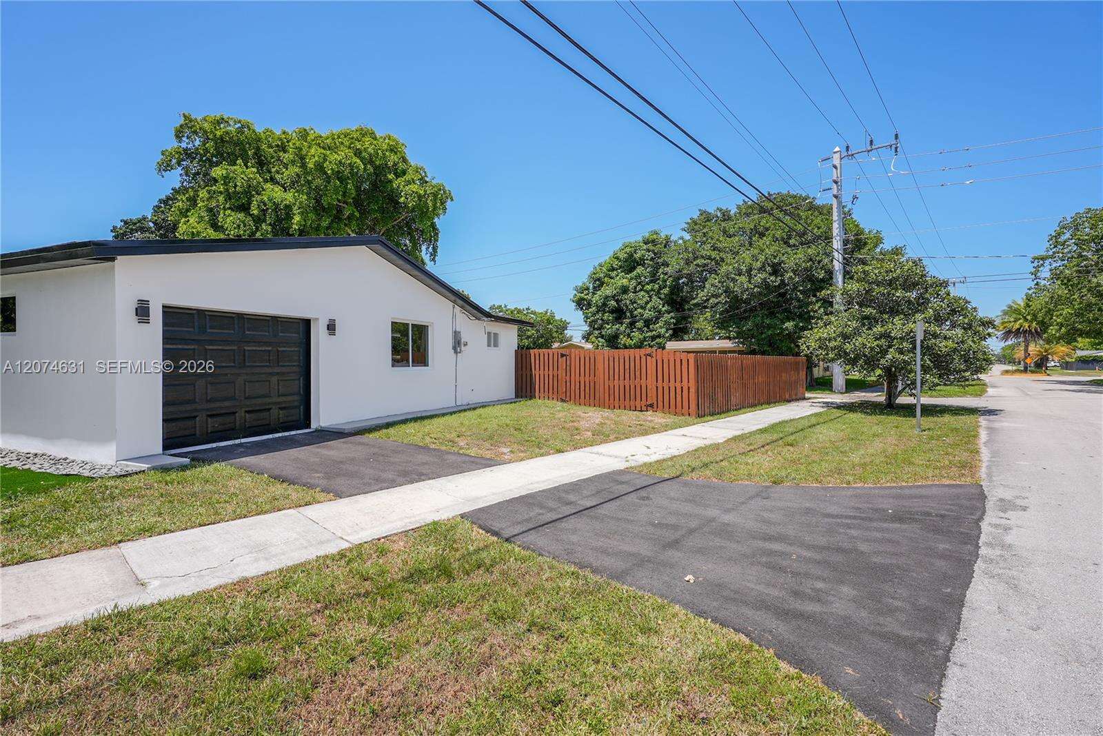 4801 Tyler St, Hollywood, FL 33021 - For Sale photo 39