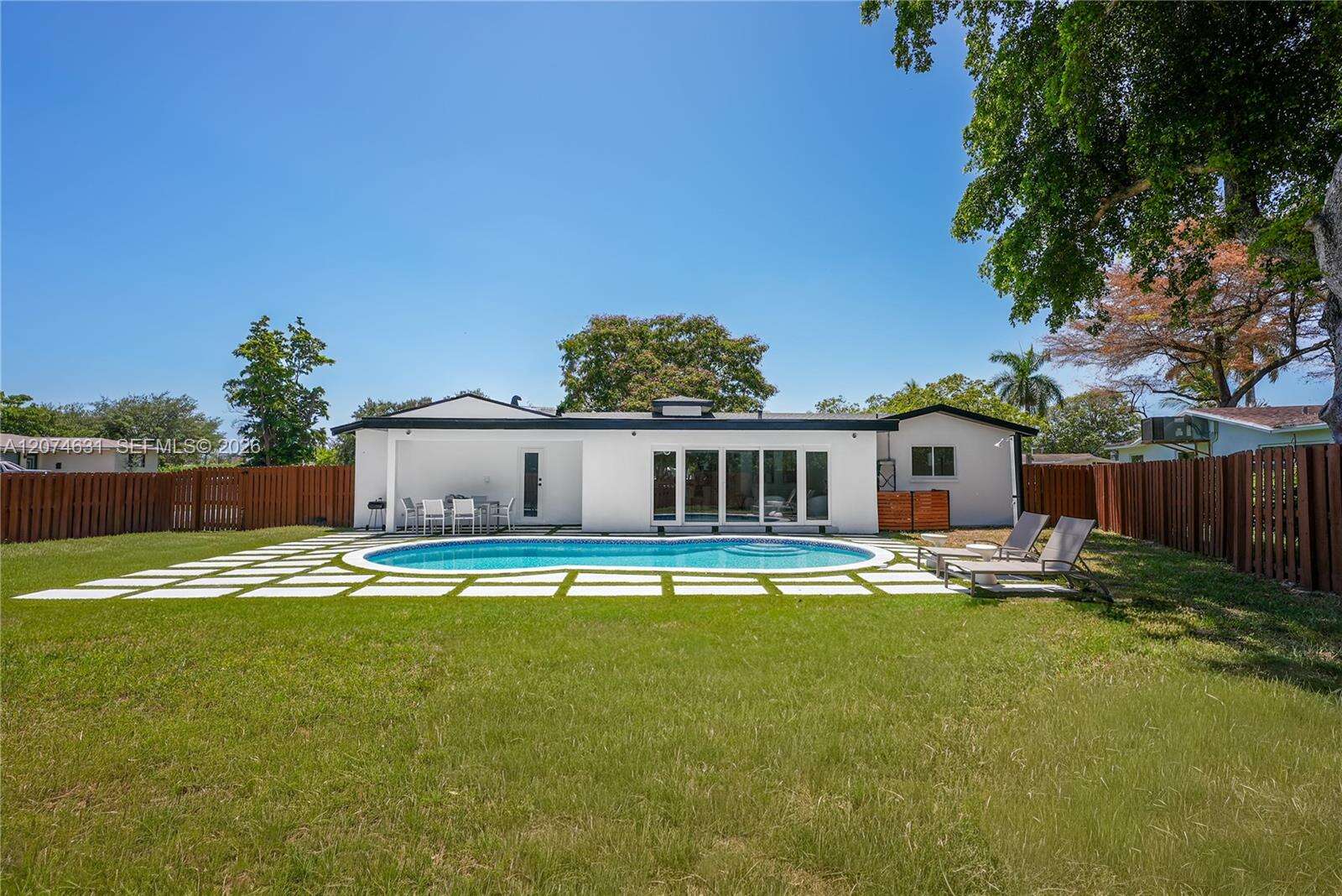 4801 Tyler St, Hollywood, FL 33021 - For Sale photo 9