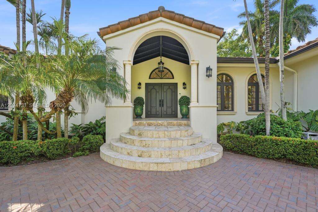 2532 Lake Ave, Miami Beach, FL 33140 - For Sale photo 4