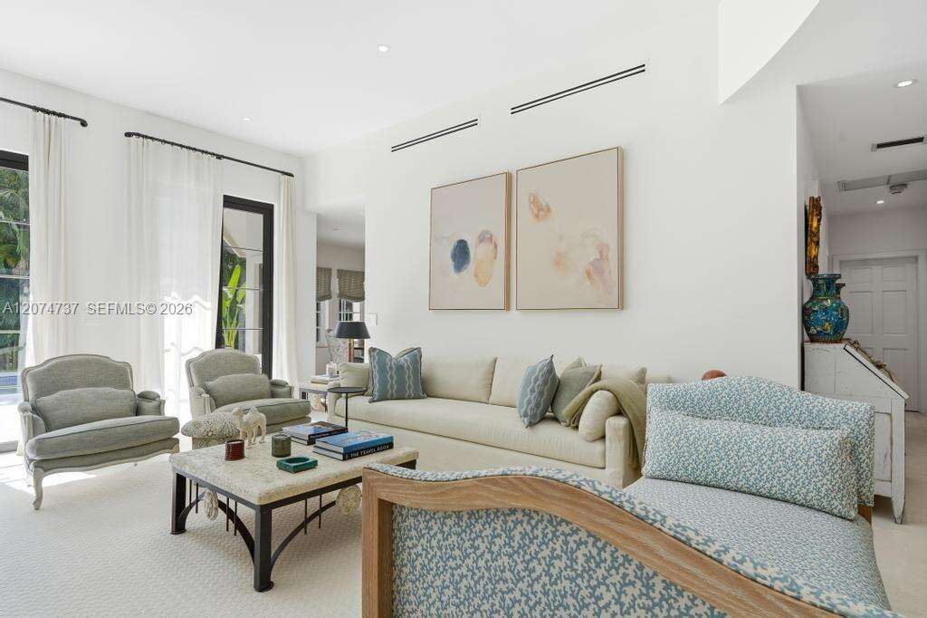 2532 Lake Ave, Miami Beach, FL 33140 - For Sale photo 41