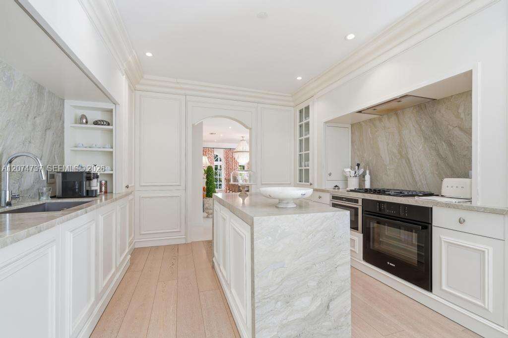 2532 Lake Ave, Miami Beach, FL 33140 - For Sale photo 49