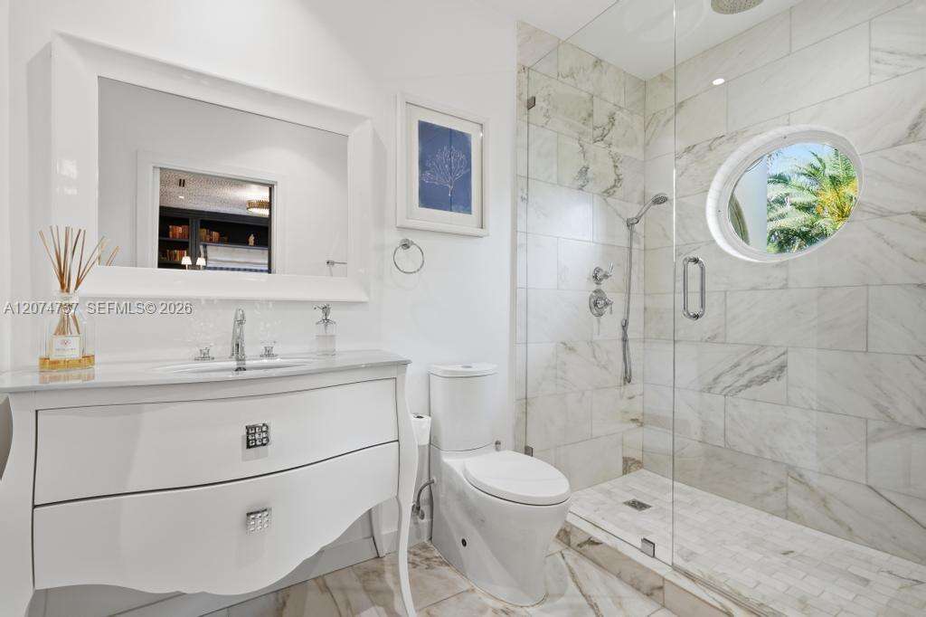 2532 Lake Ave, Miami Beach, FL 33140 - For Sale photo 68