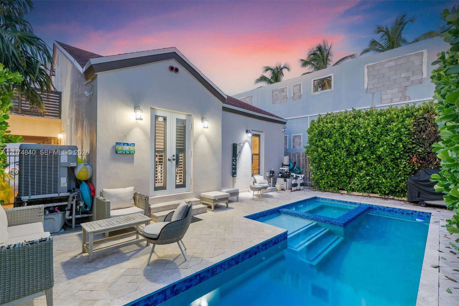 312 Fillmore St, Hollywood, FL 33019 - For Sale photo 4