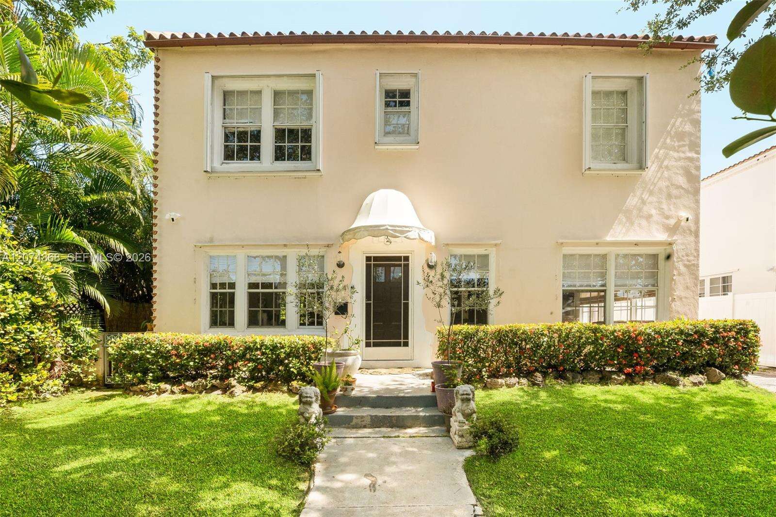 524 47th St, Miami Beach, FL 33140 - For Sale photo 2