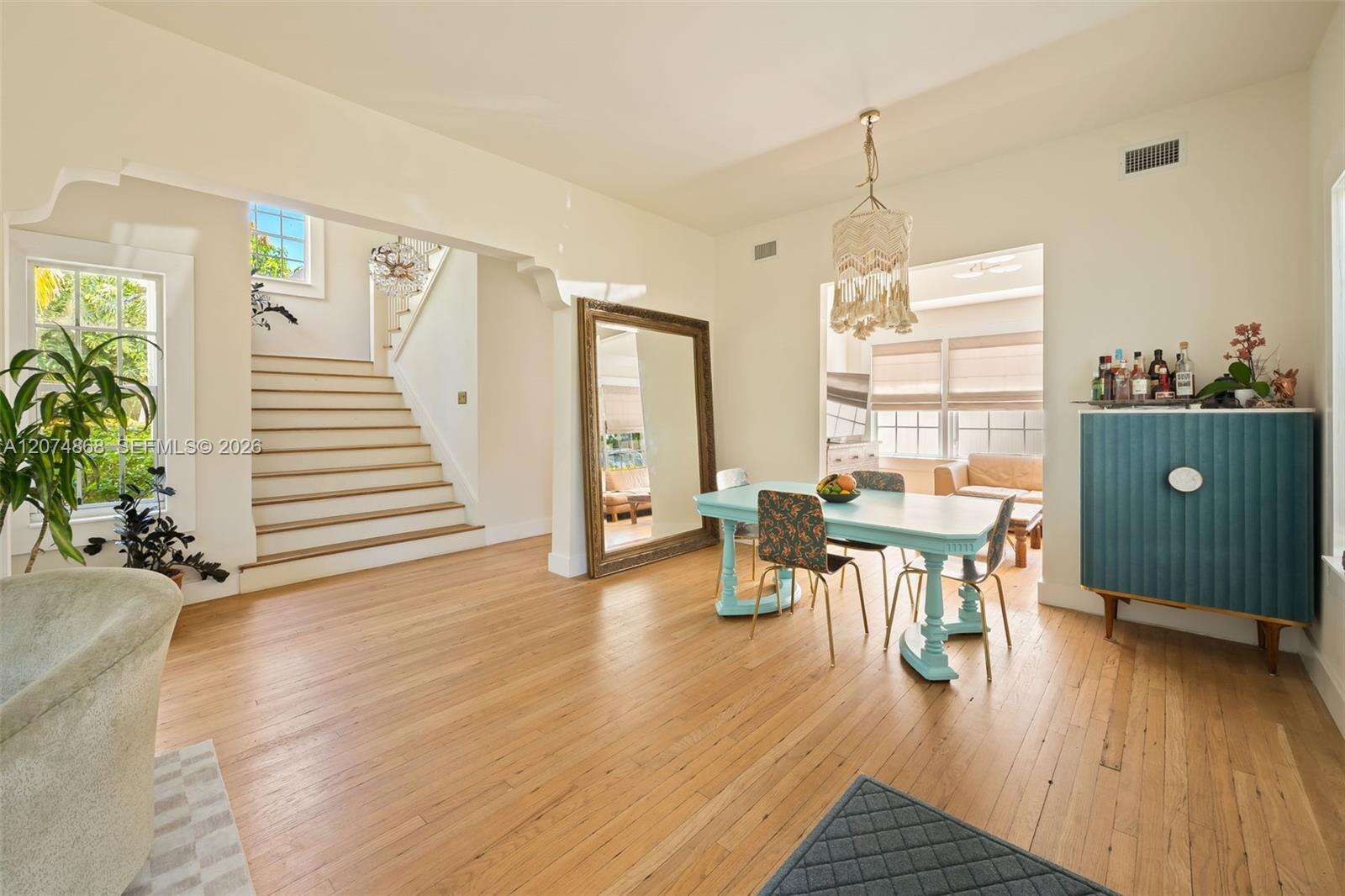 524 47th St, Miami Beach, FL 33140 - For Sale photo 4