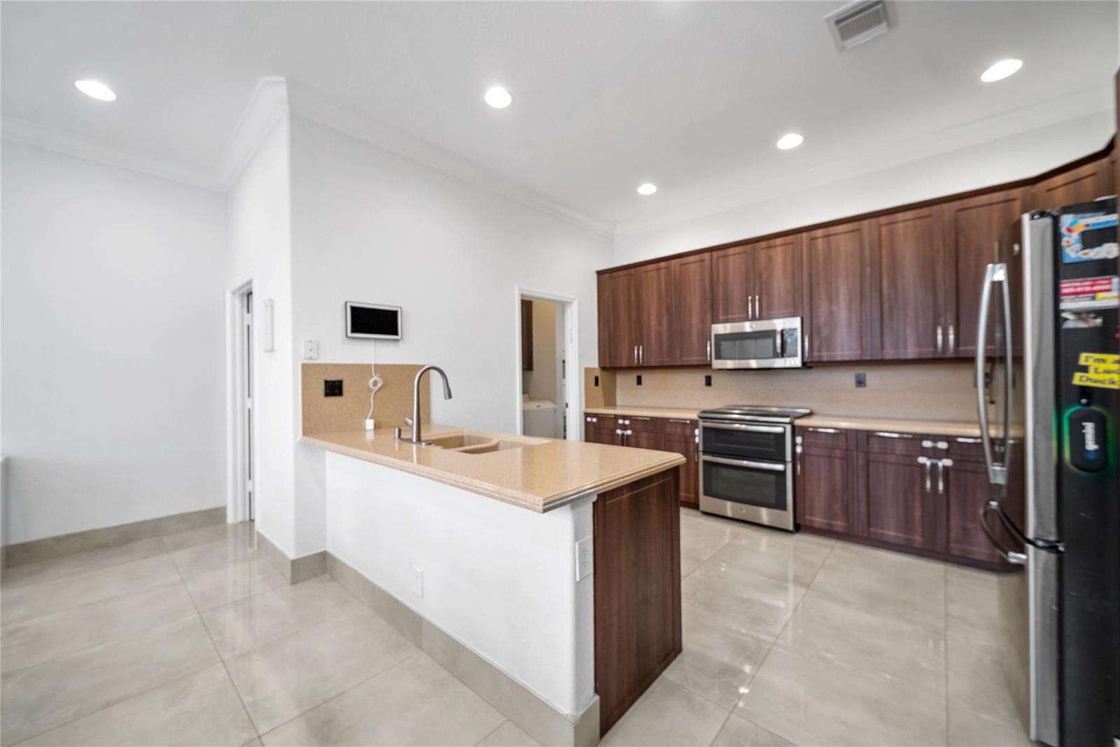 4916 38th, Hollywood, FL 33312 - For Sale photo 9