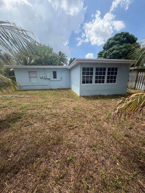 515 61st Ter, Hollywood, FL 33023 - For Sale photo 32
