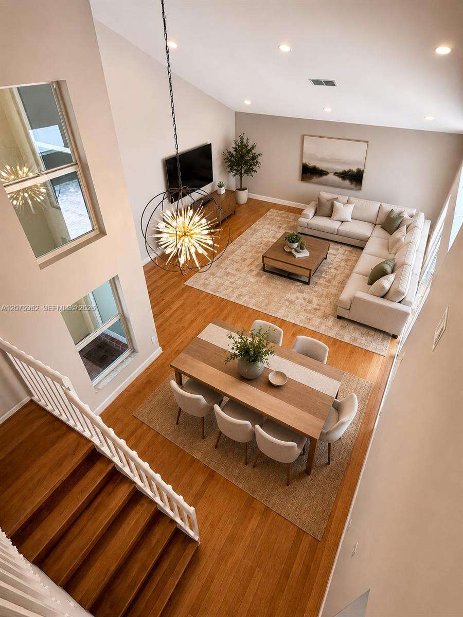 1140 Oysterwood St, Hollywood, FL 33019 - For Sale photo 2