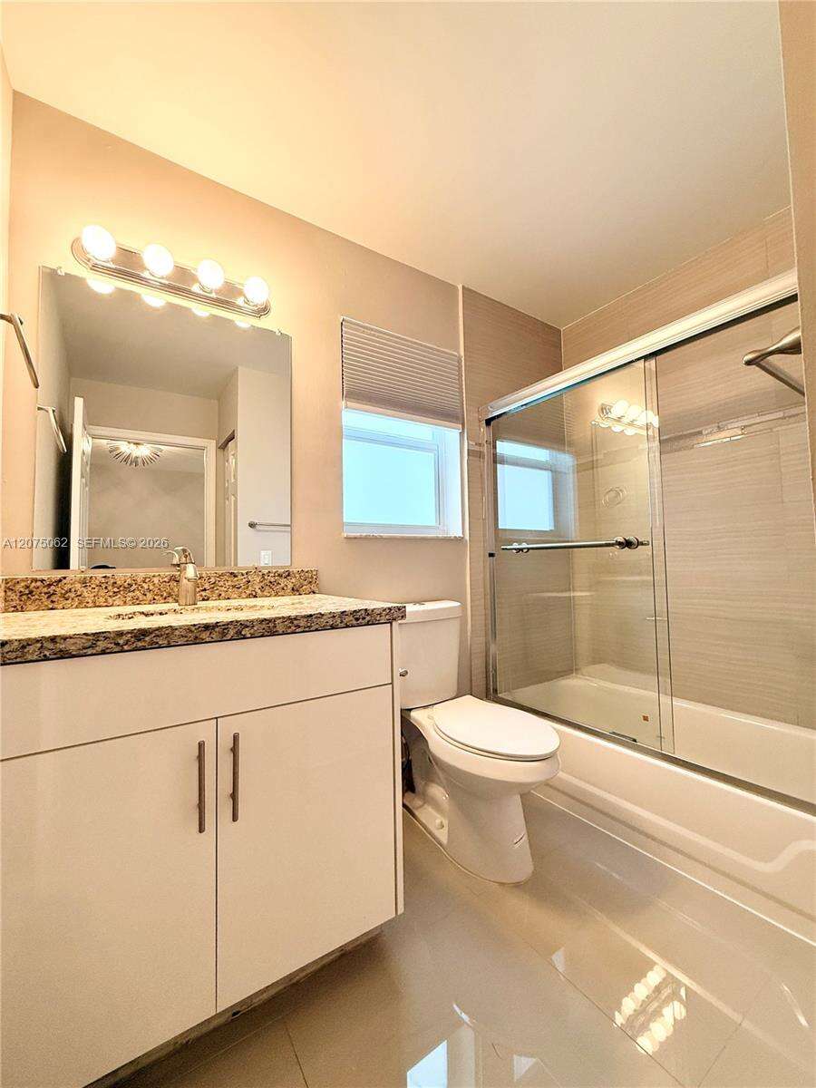 1140 Oysterwood St, Hollywood, FL 33019 - For Sale photo 26