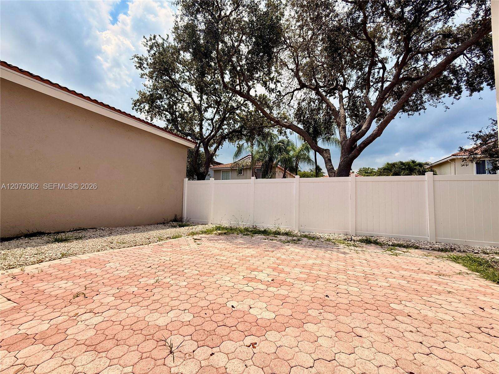 1140 Oysterwood St, Hollywood, FL 33019 - For Sale photo 30