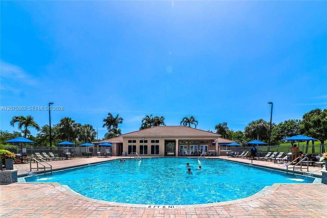 1140 Oysterwood St, Hollywood, FL 33019 - For Sale photo 48