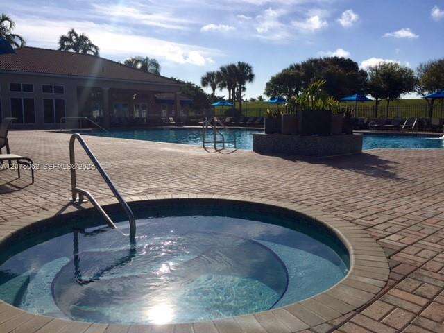 1140 Oysterwood St, Hollywood, FL 33019 - For Sale photo 49