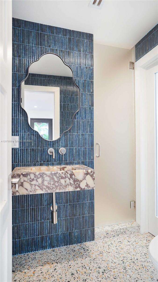 2311 5th Ave, Miami, FL 33129 - For Sale photo 15