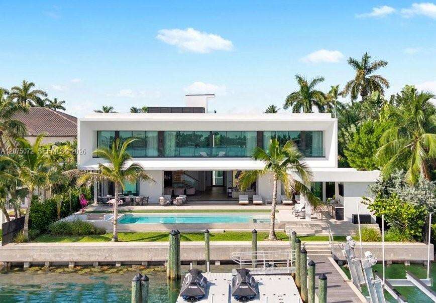 375 Hibiscus Dr, Miami Beach, FL 33139 - For Sale photo 1