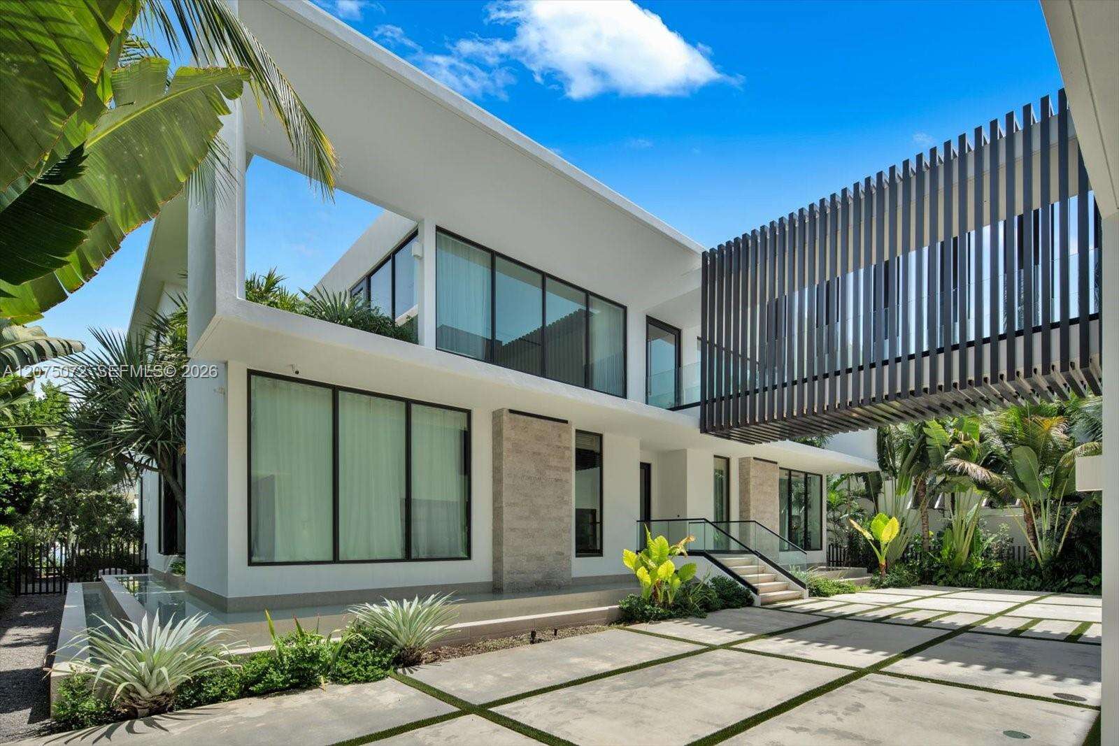 375 Hibiscus Dr, Miami Beach, FL 33139 - For Sale photo 3