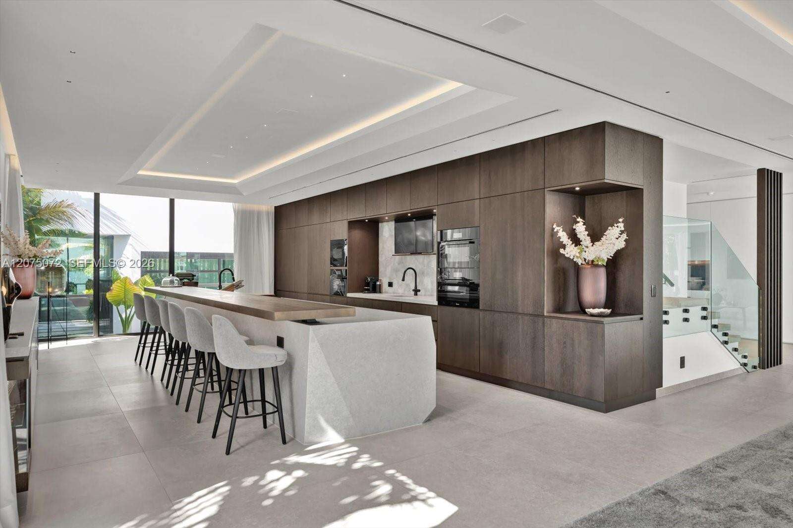 375 Hibiscus Dr, Miami Beach, FL 33139 - For Sale photo 9