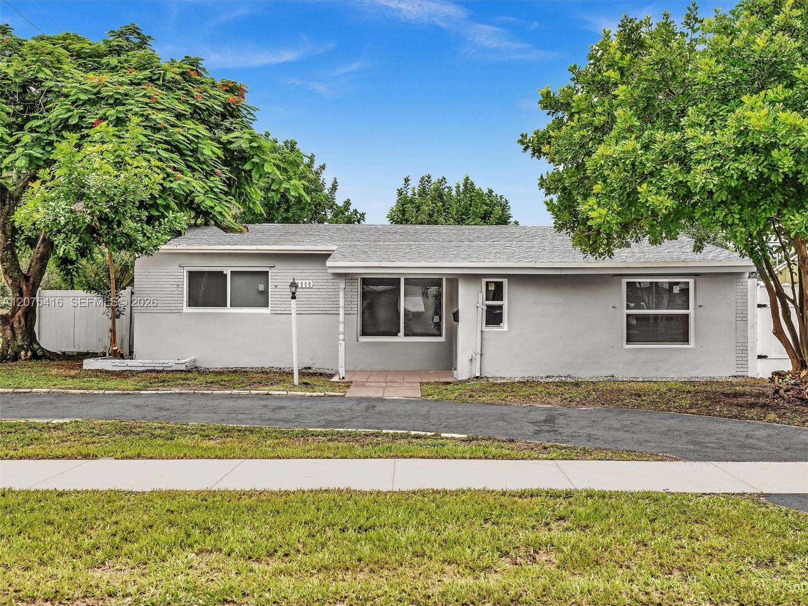 6800 Raleigh St, Hollywood, FL 33024 - For Sale photo 1