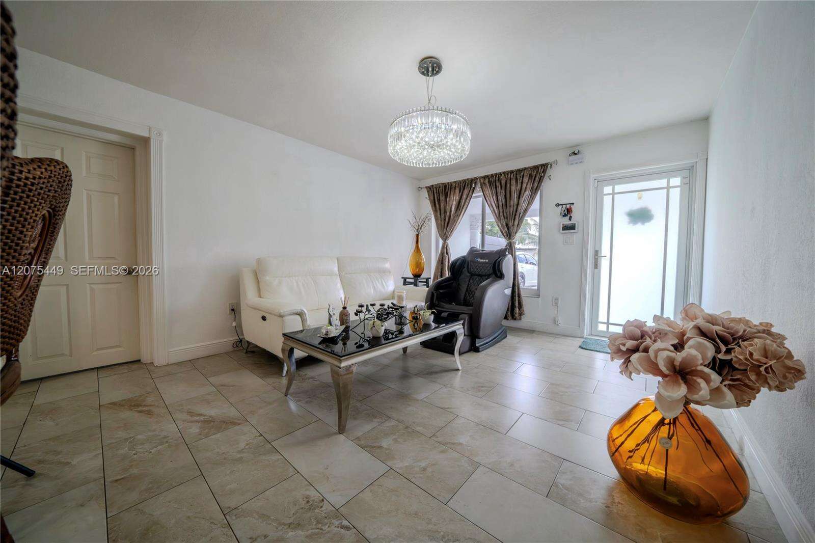 6944 10th Ct, Pembroke Pines, FL 33023 - For Sale photo 9