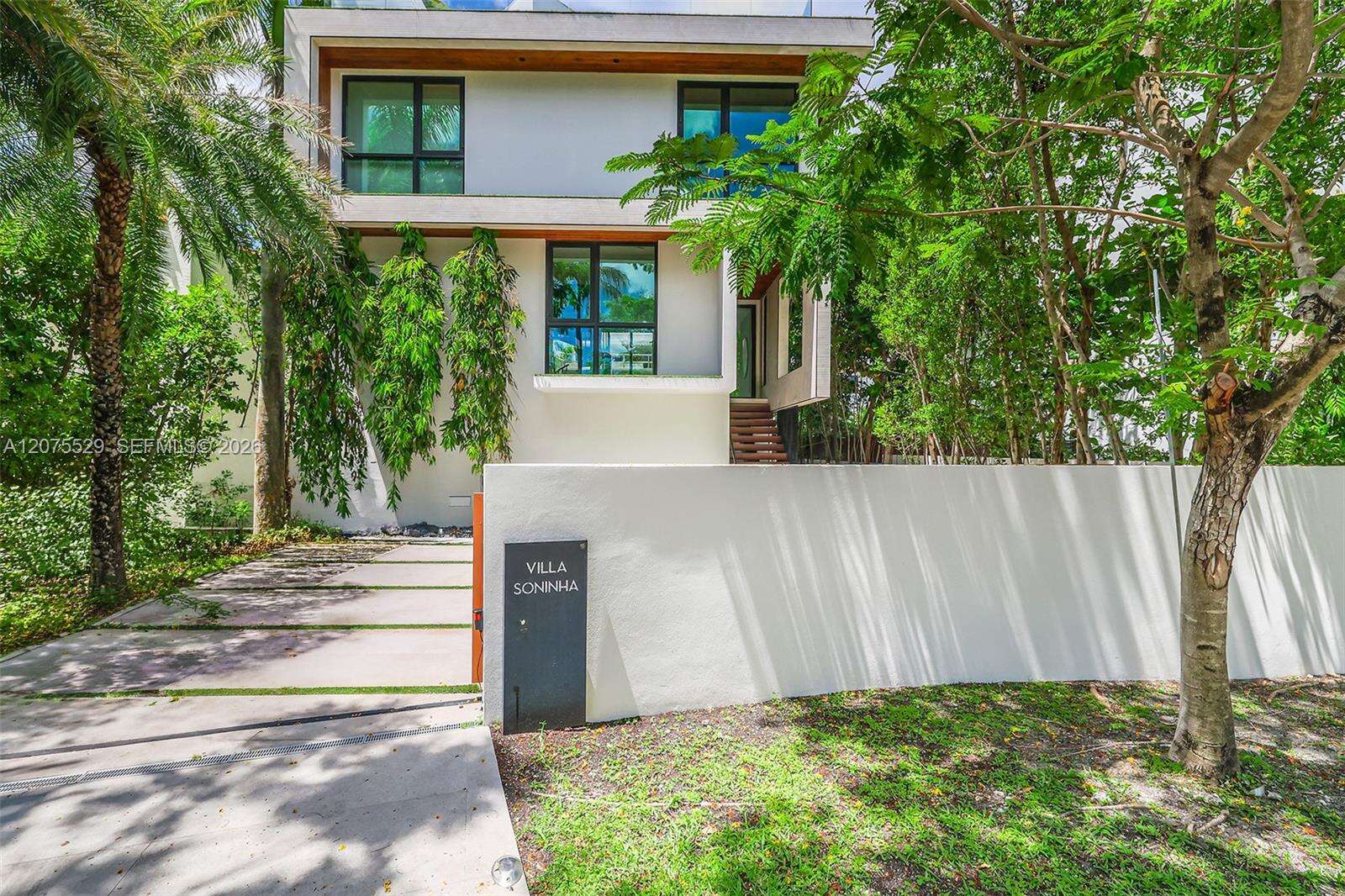 288 Palm Ave, Miami Beach, FL 33139 - For Sale photo 1