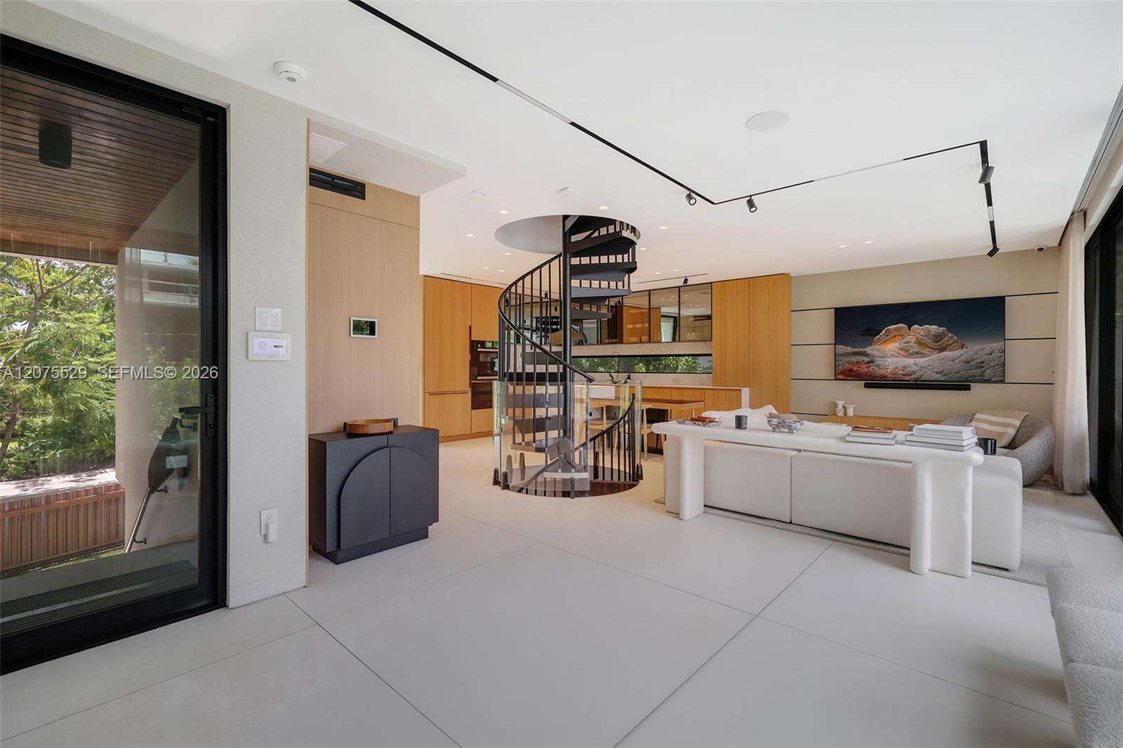 288 Palm Ave, Miami Beach, FL 33139 - For Sale photo 5