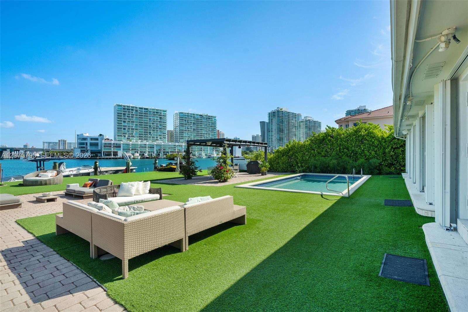 333 Atlantic Ave, Sunny Isles Beach, FL 33160 - For Sale photo 19