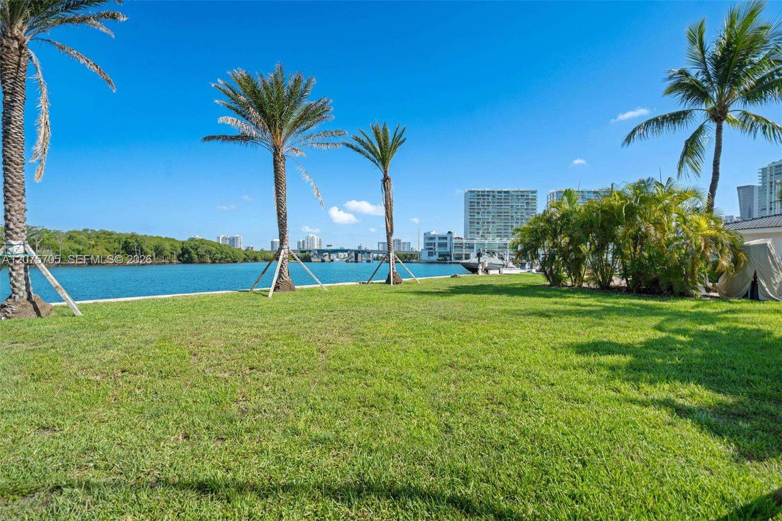 333 Atlantic Ave, Sunny Isles Beach, FL 33160 - For Sale photo 23