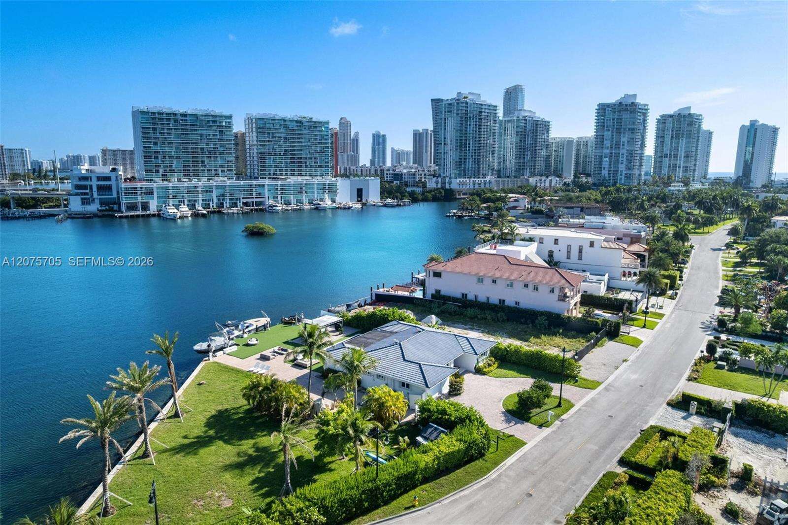 333 Atlantic Ave, Sunny Isles Beach, FL 33160 - For Sale photo 28