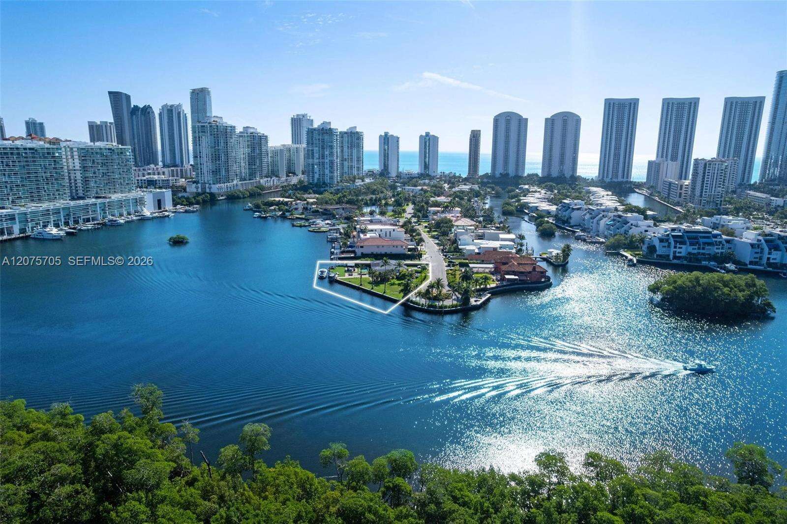333 Atlantic Ave, Sunny Isles Beach, FL 33160 - For Sale photo 41