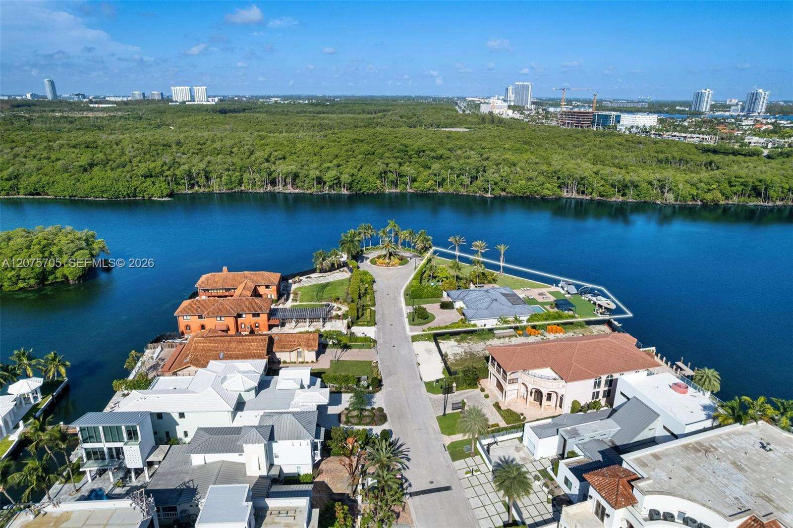 333 Atlantic Ave, Sunny Isles Beach, FL 33160 - For Sale photo 6